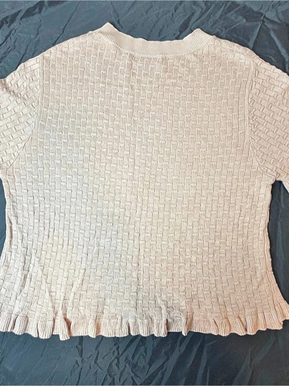 Max Studio Textured Ruffle Short Sleeve Top in Pink Size Medium